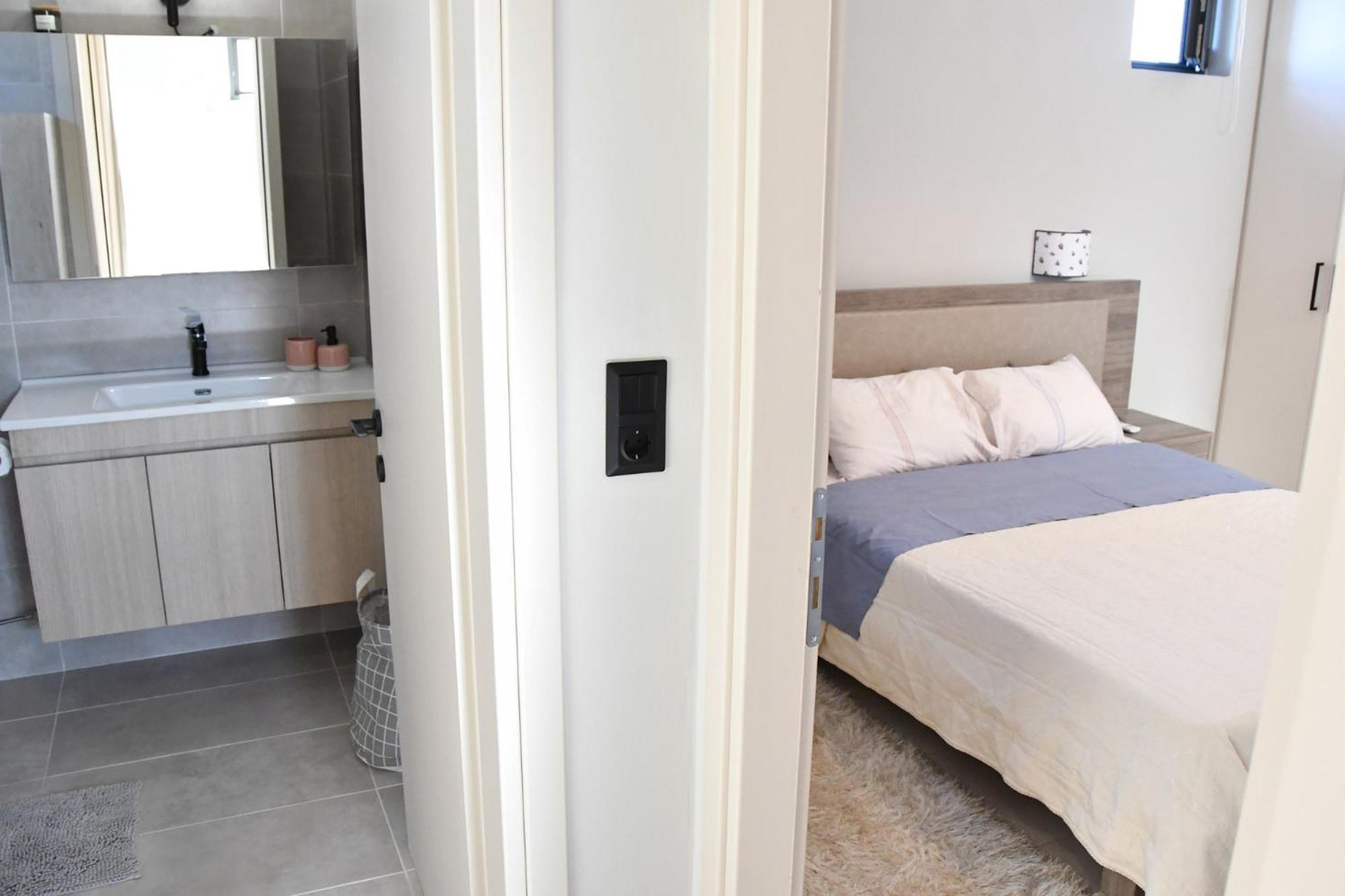 Апартаменты Polles Εlies Cozy Αpartment Aegina Экстерьер фото